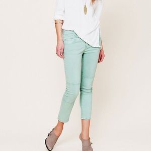 Mint Green Skinny Jeans by Free People Size 26